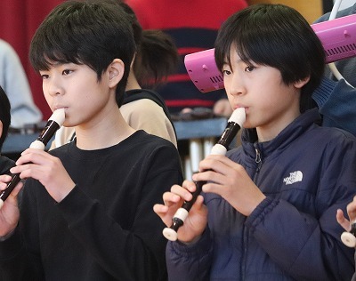 むくの木発表会6年生3