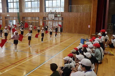 s-5・6年運動会練習3.jpg