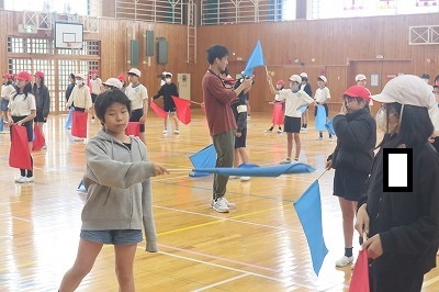 s-5・6年運動会練習2.jpg